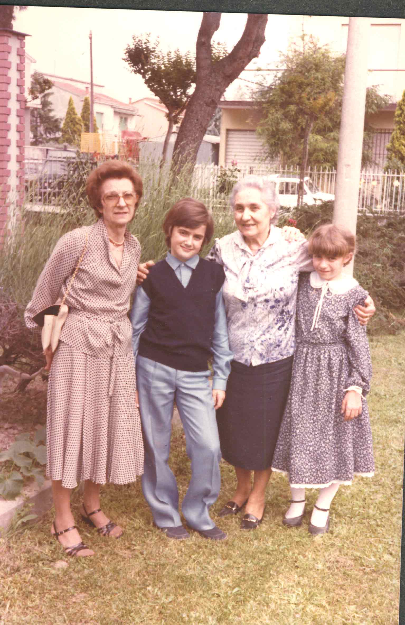 linda-vince-andrea.jpg (194131 byte)